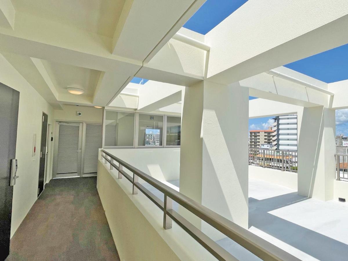 Terrace Resort Mihama Chatan Exterior foto
