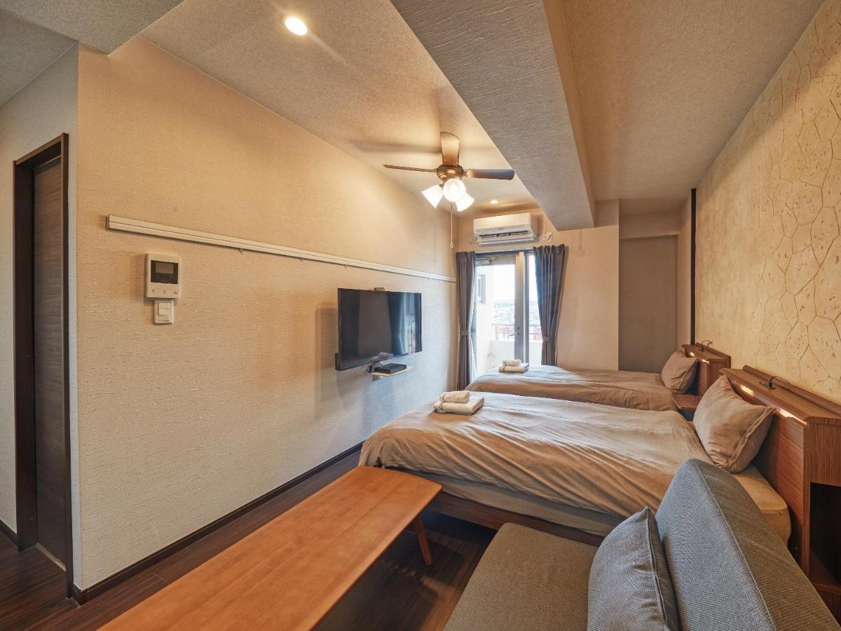 Terrace Resort Mihama Chatan Exterior foto
